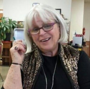 Meet your Posher, Leanne